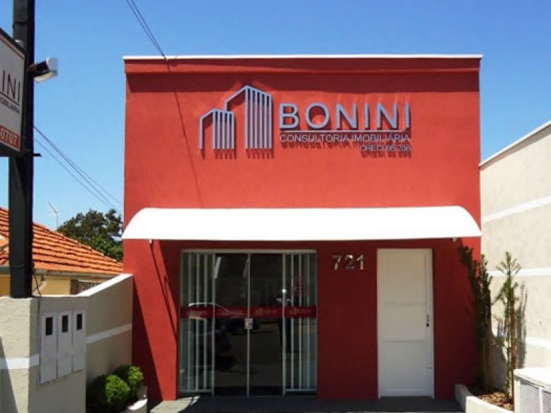 Institucional